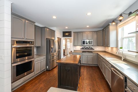 Tiny photo for 2440 Trailside Lane, Wauconda, IL 60084 (MLS # 12588650)