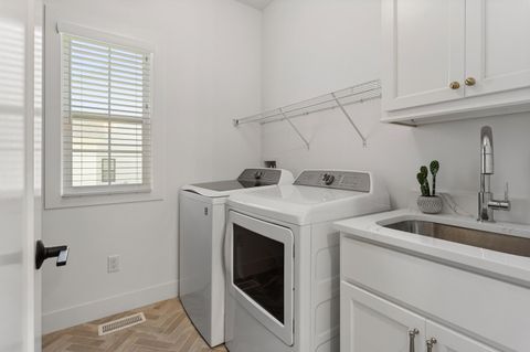 Tiny photo for 1207 Briarwood Lane, Mahomet, IL 61853 (MLS # 12590213)