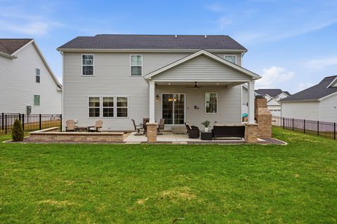 Tiny photo for 1207 Briarwood Lane, Mahomet, IL 61853 (MLS # 12590213)