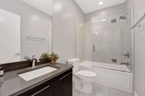 Tiny photo for 1014 N Larrabee Street #4N, Chicago, IL 60610 (MLS # 12495716)