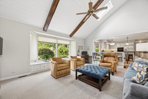 Tiny photo for 248 Meadowbrook Lane, Hinsdale, IL 60521 (MLS # 12789586)