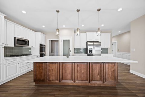 Tiny photo for 25136 S Westwind Drive, Channahon, IL 60410 (MLS # 12682395)