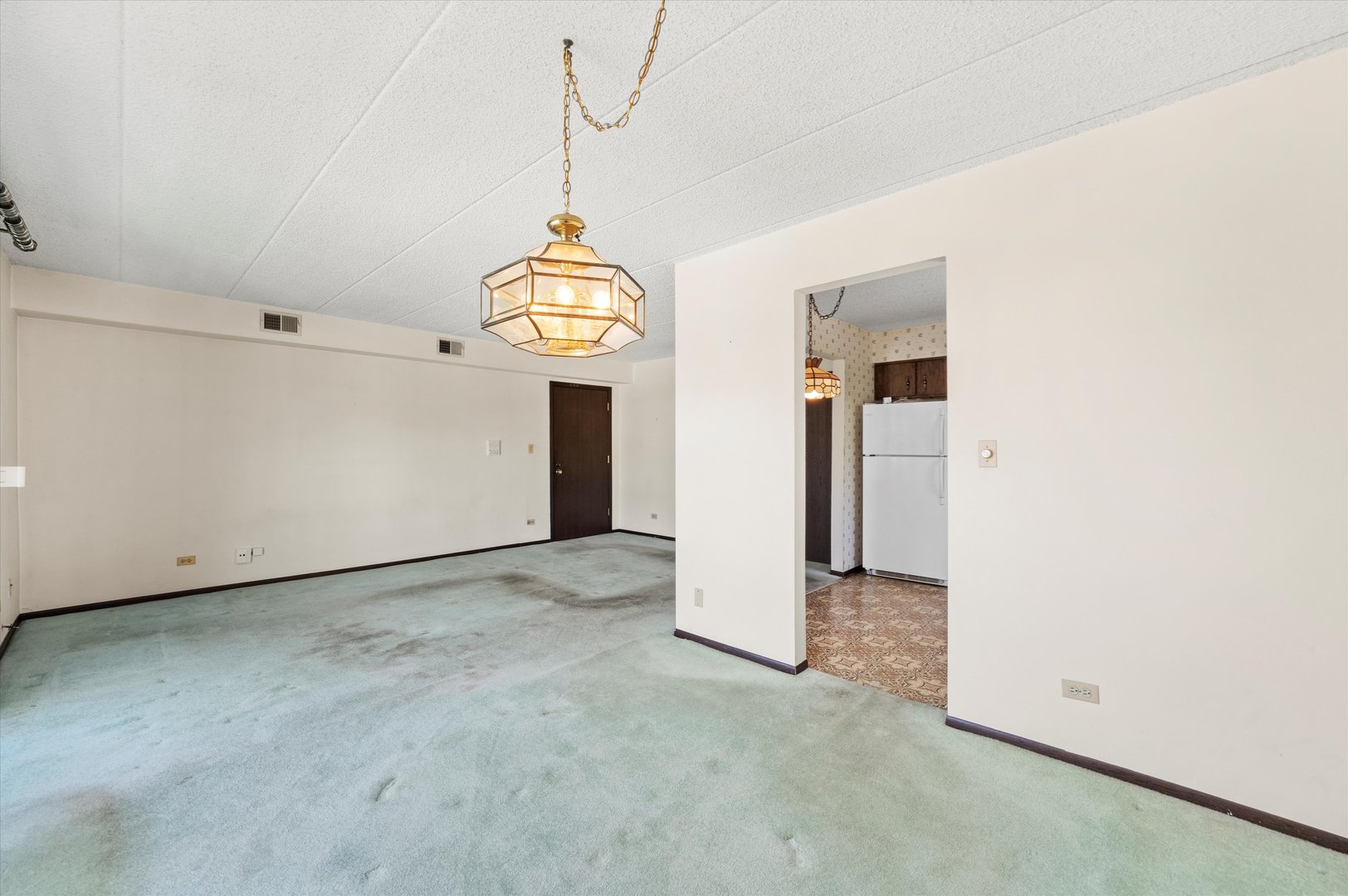 15103 Quail Hollow Drive 604