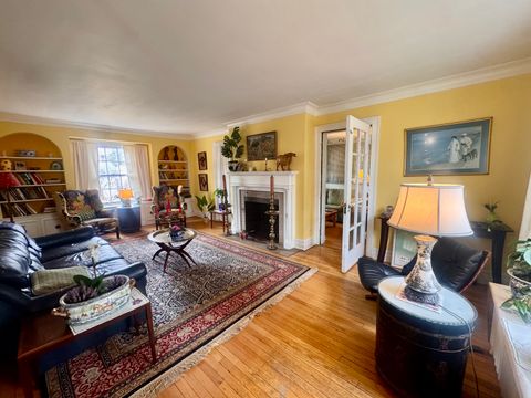 Tiny photo for 309 Driftwood Lane, Wilmette, IL 60091 (MLS # 12585035)