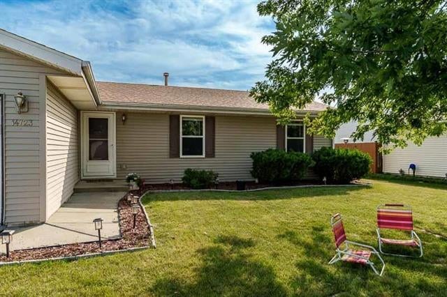 14723 Hunters Way