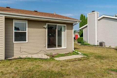 Tiny photo for 14723 Hunters Way, South Beloit, IL 61080 (MLS # 12735352)