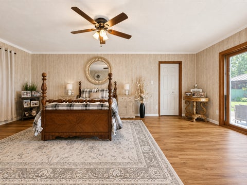 Tiny photo for 308 N 9th Street, Benton, IL 62812 (MLS # 12691768)