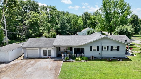 Tiny photo for 308 N 9th Street, Benton, IL 62812 (MLS # 12691768)
