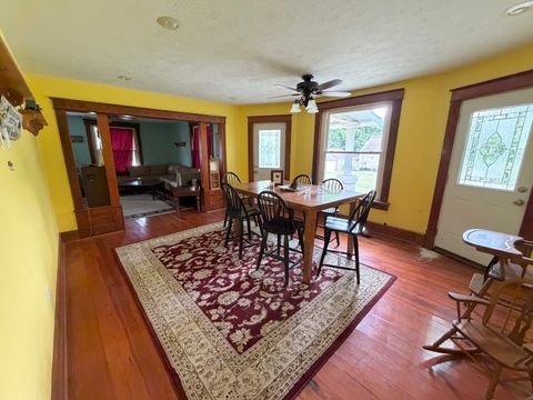 Tiny photo for 501 N Marion Avenue, Salem, IL 62881 (MLS # 12671284)