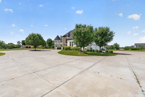 Tiny photo for 8520 W Saint Francis Road, Frankfort, IL 60423 (MLS # 12706677)