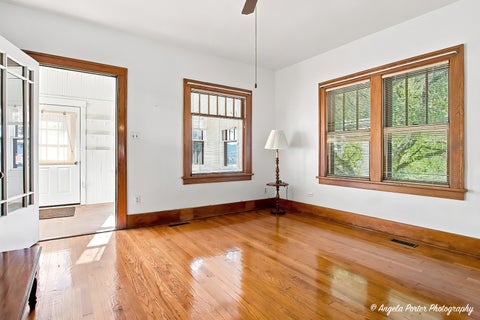 Tiny photo for 204 N Archer Avenue, Mundelein, IL 60060 (MLS # 12749142)