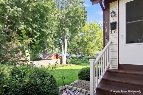 Tiny photo for 204 N Archer Avenue, Mundelein, IL 60060 (MLS # 12749142)