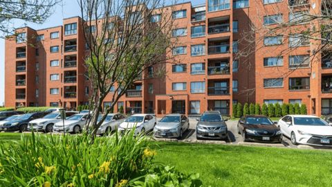 Photo of 3700 Capri Court #206, Glenview, IL 60025 (MLS # 12643412)