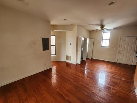 Tiny photo for 346 E 41st Street #2, Chicago, IL 60653 (MLS # 12621668)