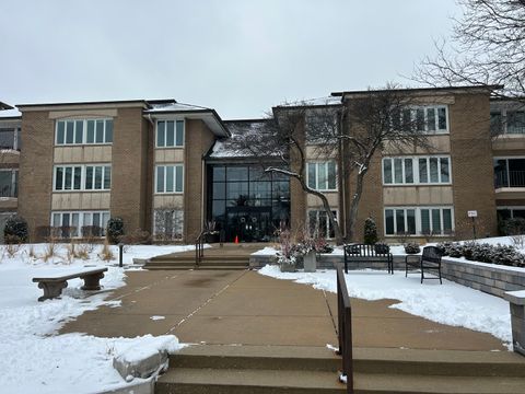 1 Oak Brook Club Drive A105 Oak Brook IL 60523