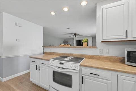 Tiny photo for 408 E Victory Street, Sidney, IL 61877 (MLS # 12711603)