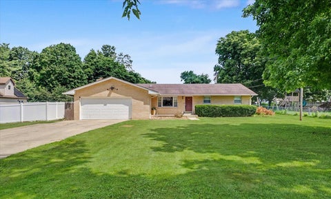 Tiny photo for 408 E Victory Street, Sidney, IL 61877 (MLS # 12711603)