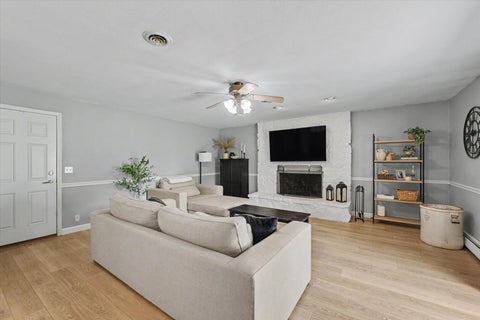 Tiny photo for 408 E Victory Street, Sidney, IL 61877 (MLS # 12711603)