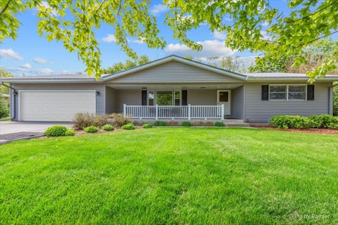 Photo of 5284 Lawrence Drive, Kirkland, IL 60146 (MLS # 12642443)