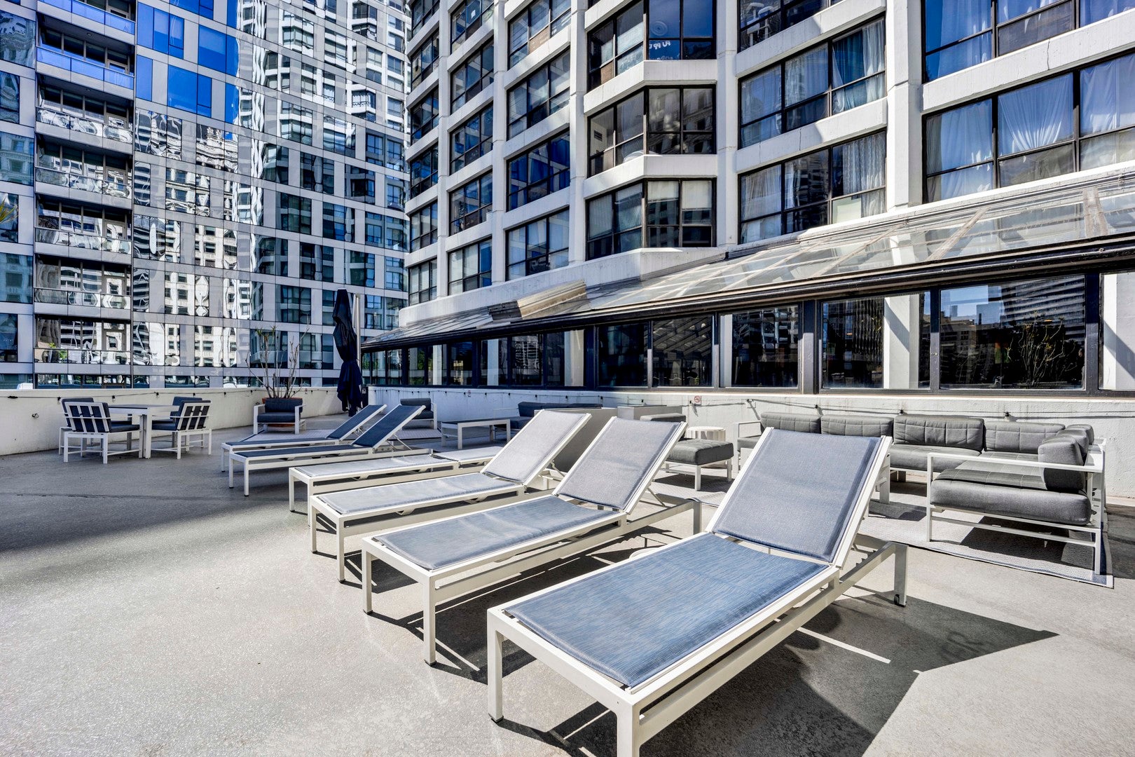 405 N Wabash Avenue 104