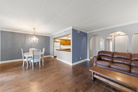 Tiny photo for 8704 Mobile Avenue #2C, Oak Lawn, IL 60453 (MLS # 12527289)