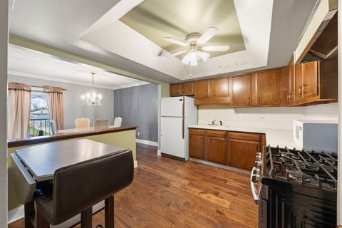 Tiny photo for 8704 Mobile Avenue #2C, Oak Lawn, IL 60453 (MLS # 12527289)