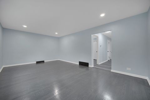 Tiny photo for 539 E 147th Place, Harvey, IL 60426 (MLS # 12499071)