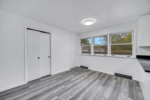 Tiny photo for 539 E 147th Place, Harvey, IL 60426 (MLS # 12499071)