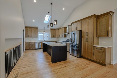 Tiny photo for 11520 S Leclaire Avenue, Alsip, IL 60803 (MLS # 12568035)