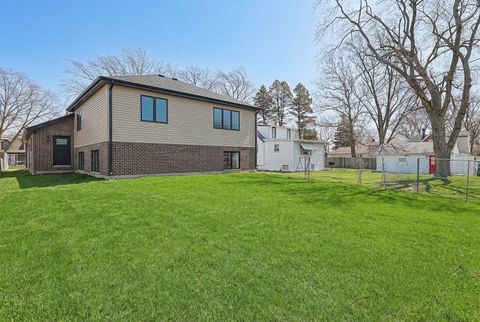 Tiny photo for 11520 S Leclaire Avenue, Alsip, IL 60803 (MLS # 12568035)