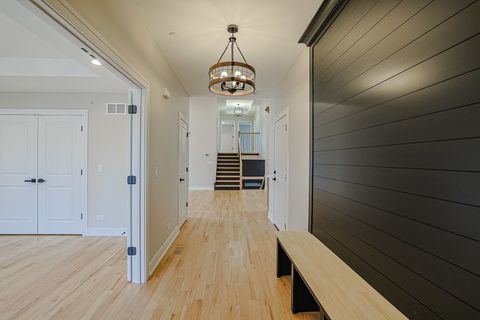 Tiny photo for 11520 S Leclaire Avenue, Alsip, IL 60803 (MLS # 12568035)