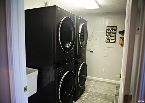 Tiny photo for 12972 Whipporwill Lane, Creal Springs, IL 62922 (MLS # EB460183)