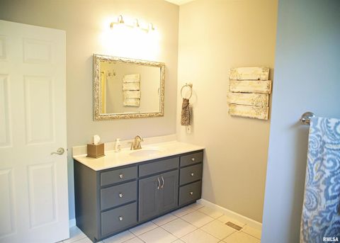 Tiny photo for 12972 Whipporwill Lane, Creal Springs, IL 62922 (MLS # EB460183)