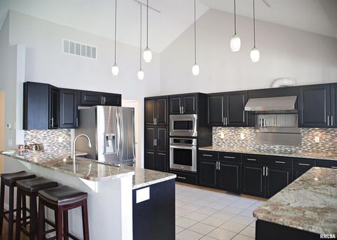 Tiny photo for 12972 Whipporwill Lane, Creal Springs, IL 62922 (MLS # EB460183)