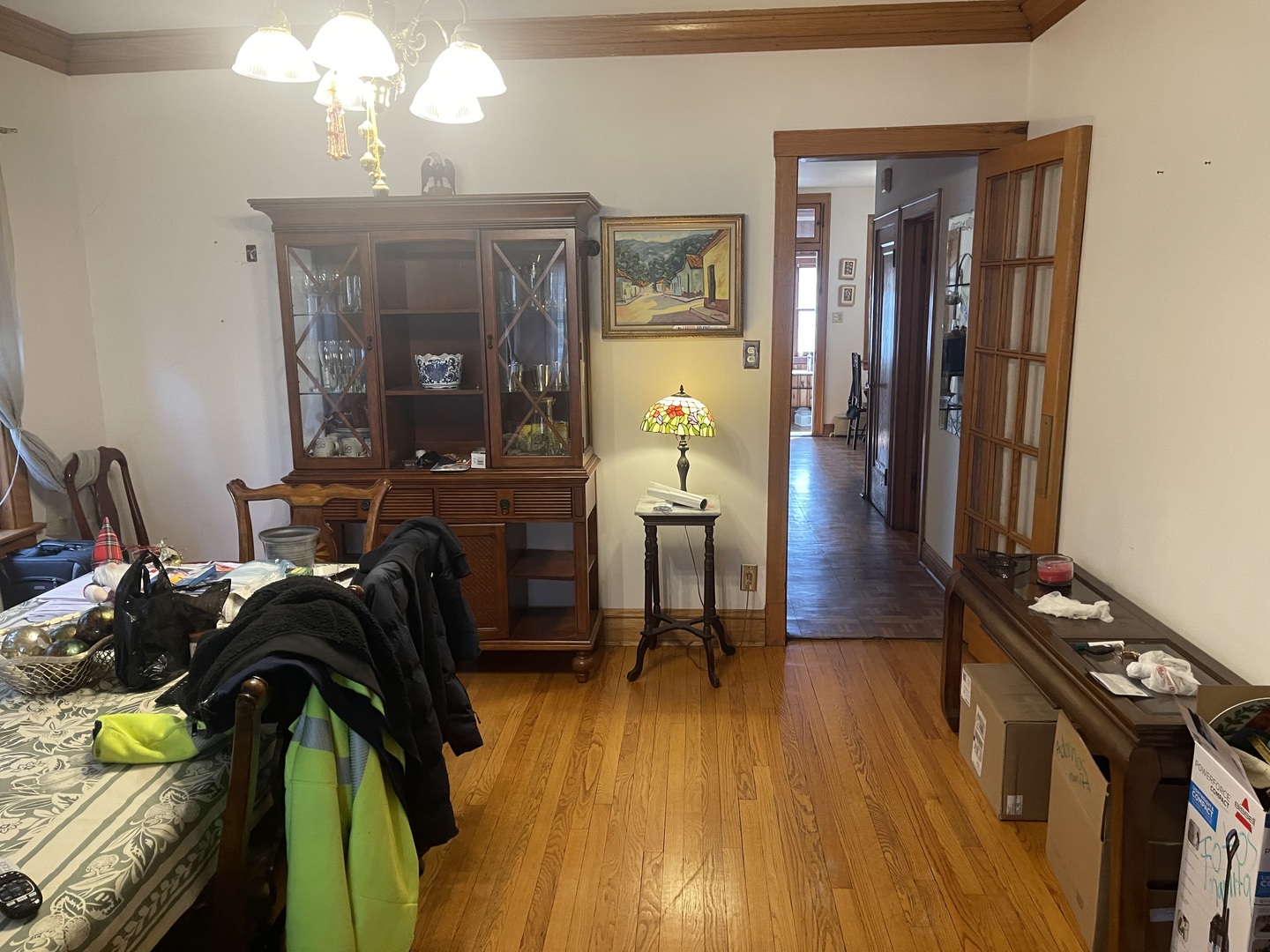 5631 W Cornelia Avenue