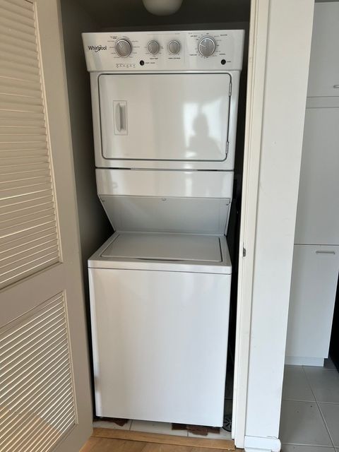 Tiny photo for 1720 Maple Avenue #1170, Evanston, IL 60201 (MLS # 12431062)