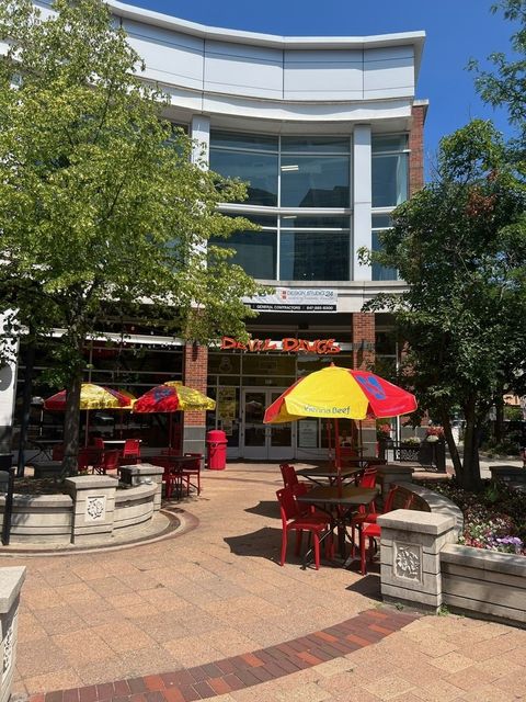 Tiny photo for 1720 Maple Avenue #1170, Evanston, IL 60201 (MLS # 12431062)