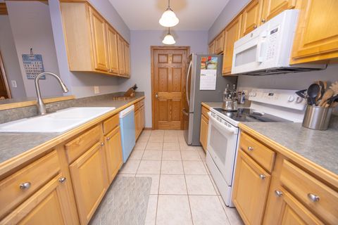 Tiny photo for 470 Fawell Boulevard #508, Glen Ellyn, IL 60137 (MLS # 12607876)