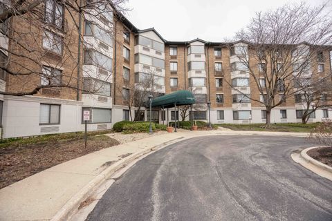 Tiny photo for 470 Fawell Boulevard #508, Glen Ellyn, IL 60137 (MLS # 12607876)