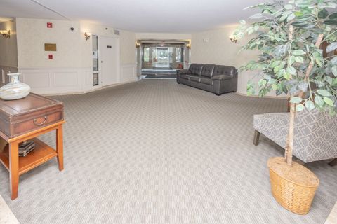 Tiny photo for 470 Fawell Boulevard #508, Glen Ellyn, IL 60137 (MLS # 12607876)