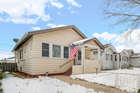Tiny photo for 5531 W Grace Street, Chicago, IL 60641 (MLS # 12532387)