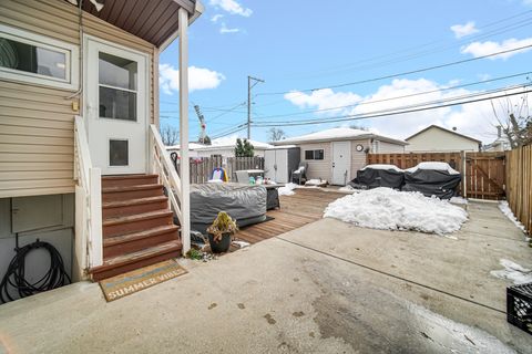 Tiny photo for 5531 W Grace Street, Chicago, IL 60641 (MLS # 12532387)