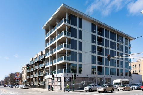 2800 W North Avenue Chicago IL 60647
