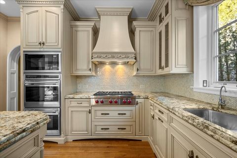 Tiny photo for 123 OXFORD Road, Kenilworth, IL 60043 (MLS # 12561462)