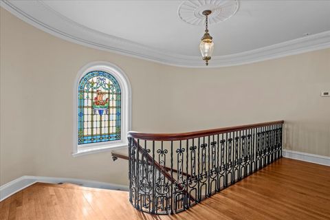 Tiny photo for 123 OXFORD Road, Kenilworth, IL 60043 (MLS # 12561462)