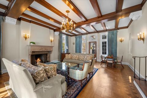 Tiny photo for 123 OXFORD Road, Kenilworth, IL 60043 (MLS # 12561462)