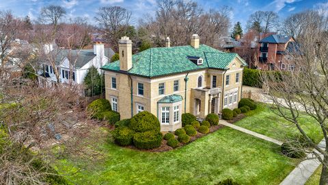 Tiny photo for 123 OXFORD Road, Kenilworth, IL 60043 (MLS # 12561462)