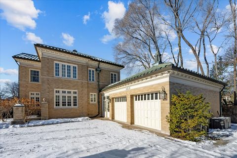 Tiny photo for 123 OXFORD Road, Kenilworth, IL 60043 (MLS # 12561462)