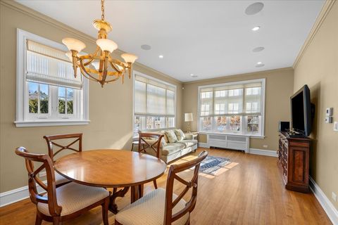 Tiny photo for 123 OXFORD Road, Kenilworth, IL 60043 (MLS # 12561462)