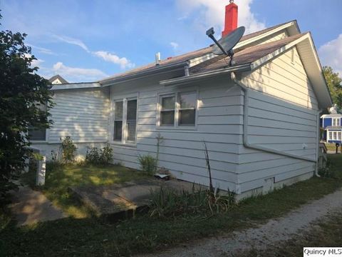 Tiny photo for 405 E Main, Laharp(*), IL 61450 (MLS # 12487232)